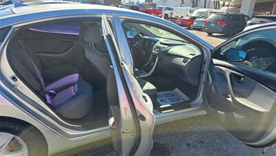 2012 Hyundai ELANTRA Limited   - Photo 12 - Tulsa, OK 74112