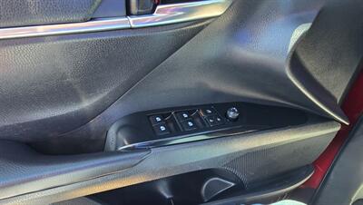 2019 Toyota Camry L - Photo 10 - Tulsa, OK 74112