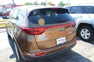 2017 Kia Sportage LX - Photo 4 - Tulsa, OK 74112