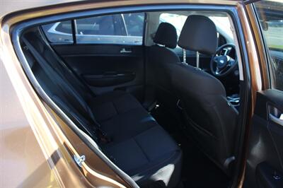 2017 Kia Sportage LX - Photo 6 - Tulsa, OK 74112