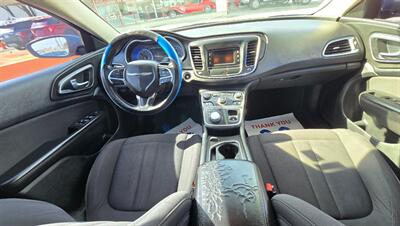 2015 Chrysler 200 Limited - Photo 14 - Tulsa, OK 74112