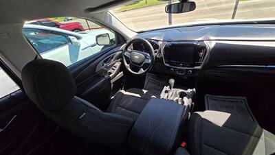 2019 Chevrolet Traverse LT Cloth   - Photo 5 - Tulsa, OK 74112