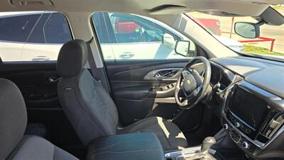 2019 Chevrolet Traverse LT Cloth   - Photo 29 - Tulsa, OK 74112