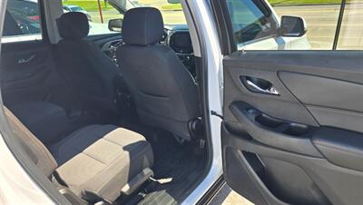 2019 Chevrolet Traverse LT Cloth   - Photo 35 - Tulsa, OK 74112