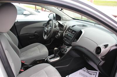 2016 Chevrolet Sonic LS Auto   - Photo 10 - Tulsa, OK 74112