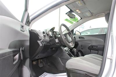 2016 Chevrolet Sonic LS Auto   - Photo 5 - Tulsa, OK 74112