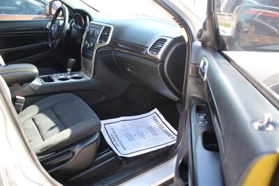 2011 Jeep Grand Cherokee Laredo - Photo 11 - Tulsa, OK 74112