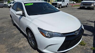 2017 Toyota Camry SE   - Photo 1 - Tulsa, OK 74112
