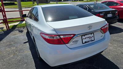 2017 Toyota Camry SE   - Photo 7 - Tulsa, OK 74112