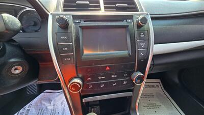 2017 Toyota Camry SE   - Photo 18 - Tulsa, OK 74112