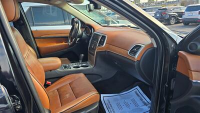 2011 Jeep Grand Cherokee Overland   - Photo 8 - Tulsa, OK 74112