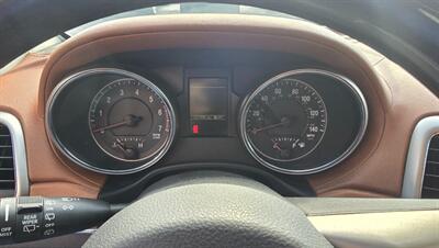 2011 Jeep Grand Cherokee Overland   - Photo 20 - Tulsa, OK 74112