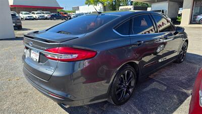 2018 Ford Fusion Hybrid SE - Photo 6 - Tulsa, OK 74112