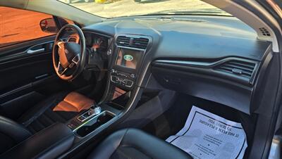2018 Ford Fusion Hybrid SE - Photo 9 - Tulsa, OK 74112