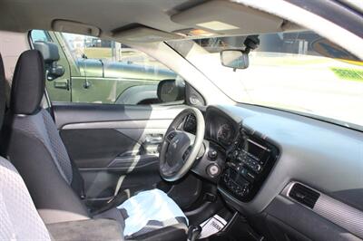2014 Mitsubishi Outlander ES - Photo 11 - Tulsa, OK 74112
