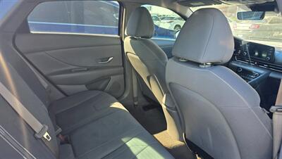 2022 Hyundai ELANTRA SEL - Photo 14 - Tulsa, OK 74112