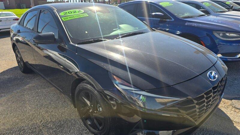 2022 Hyundai ELANTRA SEL   - Photo 1 - Tulsa, OK 74112