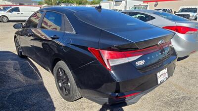 2022 Hyundai ELANTRA SEL - Photo 3 - Tulsa, OK 74112