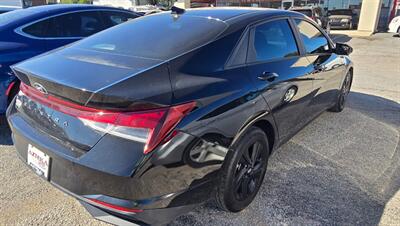 2022 Hyundai ELANTRA SEL - Photo 6 - Tulsa, OK 74112