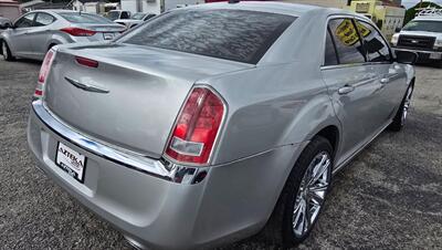 2012 Chrysler 300 Series   - Photo 4 - Tulsa, OK 74112