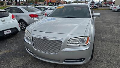 2012 Chrysler 300 Series   - Photo 8 - Tulsa, OK 74112