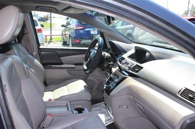 2011 Honda Odyssey Touring Elite   - Photo 8 - Tulsa, OK 74112