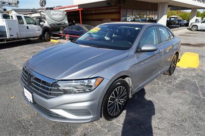 2019 Volkswagen Jetta SE - Photo 2 - Tulsa, OK 74112