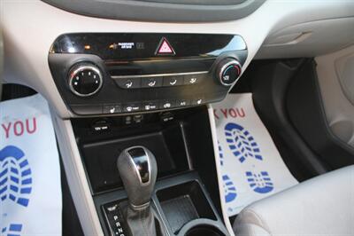 2018 Hyundai TUCSON SE - Photo 17 - Tulsa, OK 74112