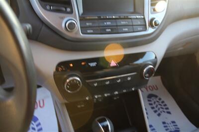 2018 Hyundai TUCSON SE - Photo 15 - Tulsa, OK 74112