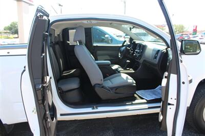 2017 Chevrolet Colorado Work Truck   - Photo 13 - Tulsa, OK 74112