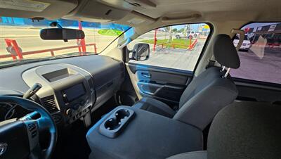 2015 Nissan Titan SV   - Photo 6 - Tulsa, OK 74112