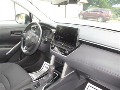 2023 Toyota Corolla Cross LE   - Photo 3 - St. Croix, United States Virgin Islands, SC 00851
