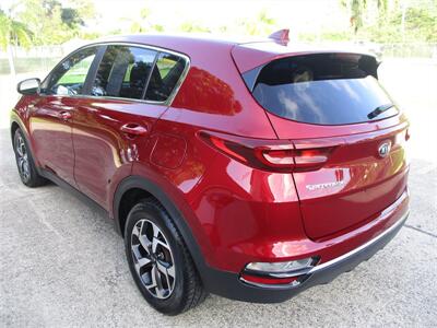 2021 Kia Sportage LX   - Photo 2 - St. Croix, United States Virgin Islands, SC 00851