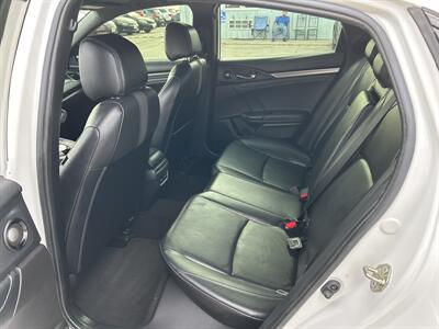 2020 Honda Civic Sport Touring   - Photo 13 - South Sioux City, NE 68776