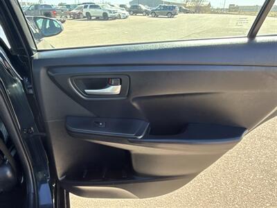 2016 Toyota Camry SE   - Photo 21 - South Sioux City, NE 68776