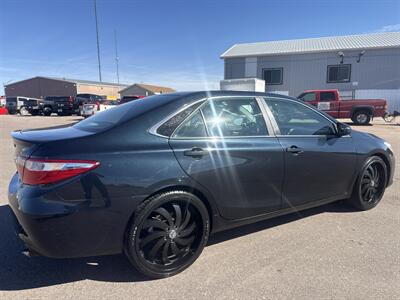 2016 Toyota Camry SE   - Photo 8 - South Sioux City, NE 68776