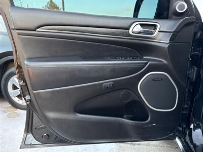 2021 Jeep Grand Cherokee Summit   - Photo 16 - South Sioux City, NE 68776