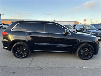 2021 Jeep Grand Cherokee Summit   - Photo 10 - South Sioux City, NE 68776