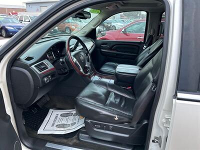 2008 Cadillac Escalade   - Photo 13 - South Sioux City, NE 68776