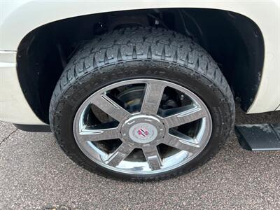 2008 Cadillac Escalade   - Photo 12 - South Sioux City, NE 68776