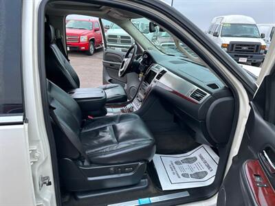 2008 Cadillac Escalade   - Photo 21 - South Sioux City, NE 68776