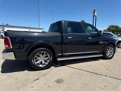 2017 RAM 1500 Laramie Limited   - Photo 8 - South Sioux City, NE 68776