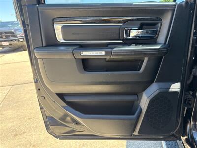 2017 RAM 1500 Laramie Limited   - Photo 16 - South Sioux City, NE 68776