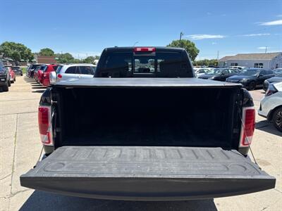 2017 RAM 1500 Laramie Limited   - Photo 18 - South Sioux City, NE 68776