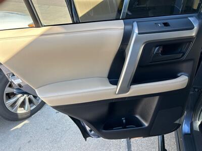 2011 Toyota 4Runner Limited   - Photo 15 - South Sioux City, NE 68776