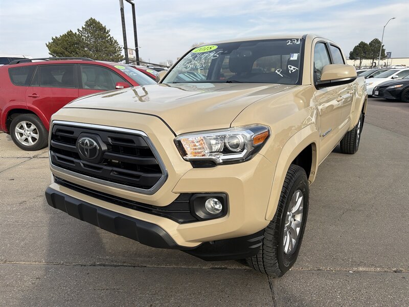 2018 Toyota Tacoma SR5 V6   - Photo 1 - South Sioux City, NE 68776
