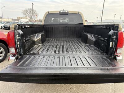 2018 Toyota Tacoma SR5 V6   - Photo 17 - South Sioux City, NE 68776