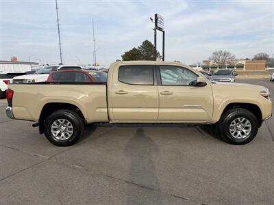 2018 Toyota Tacoma SR5 V6   - Photo 7 - South Sioux City, NE 68776