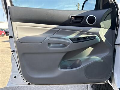 2014 Toyota Tacoma V6   - Photo 15 - South Sioux City, NE 68776