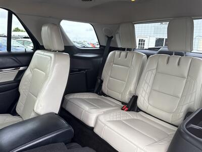 2017 Ford Explorer Platinum   - Photo 17 - South Sioux City, NE 68776